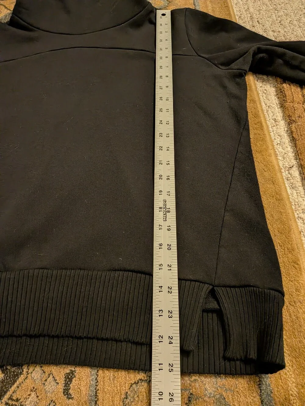 Alo, Haze Funnel Neck Sweater, Black, Size M